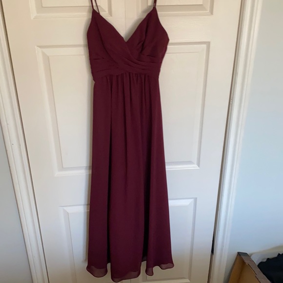 Burgundy floor-length dress - Picture 1 of 5